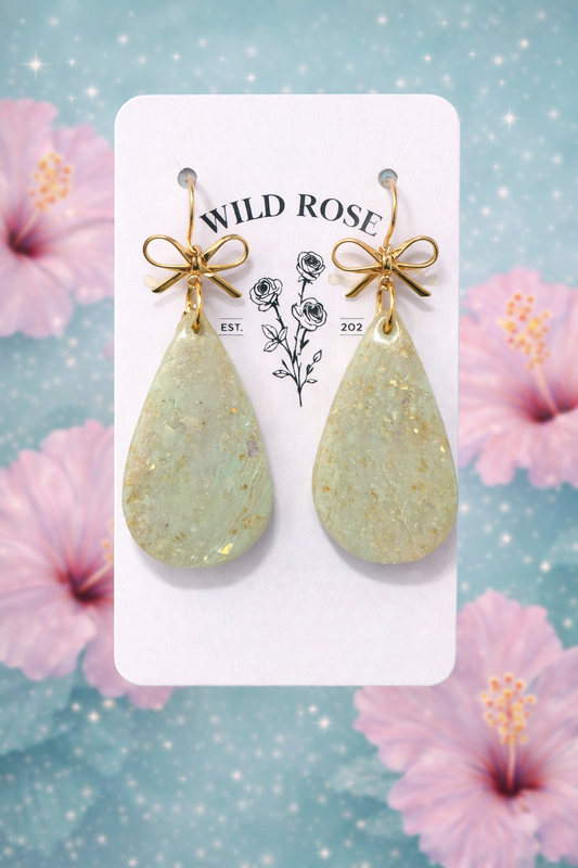 The Glistening Dewdrop