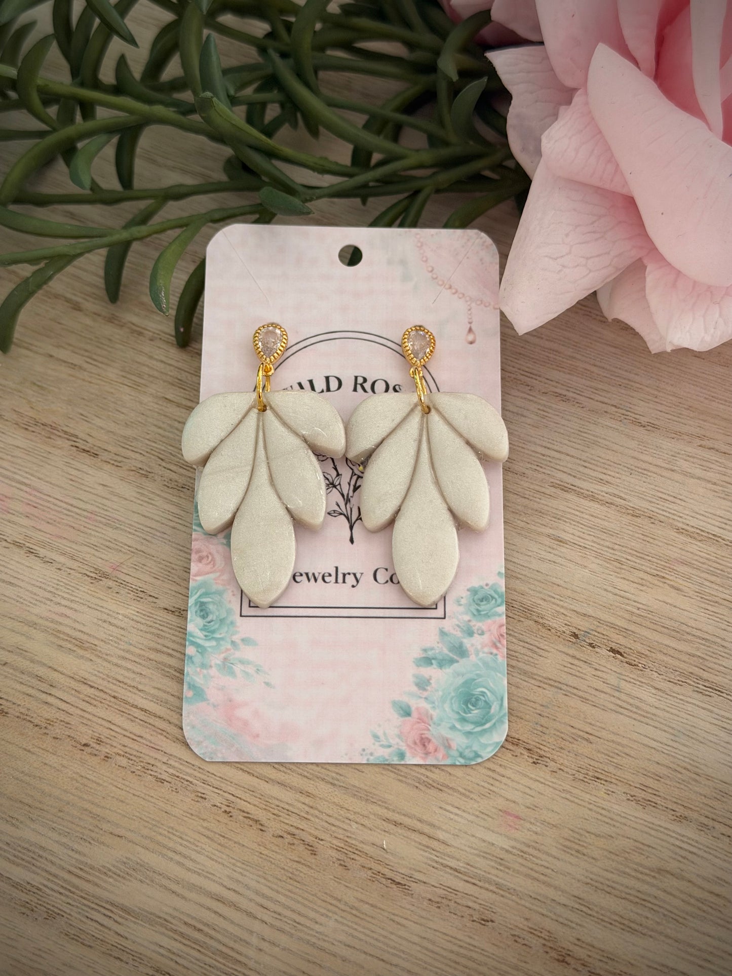 The Ivory Luxe