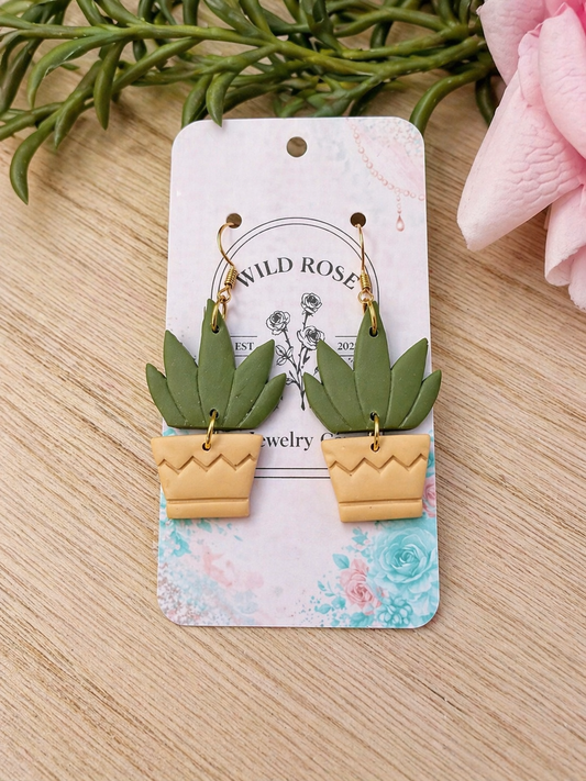 Leaf Me Lovely 🌿✨